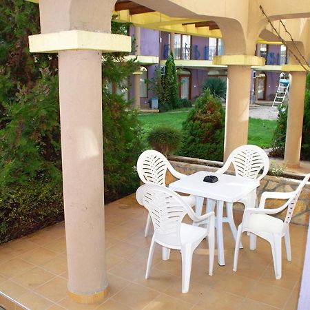 Azura Garden Apartments Черноморец Экстерьер фото
