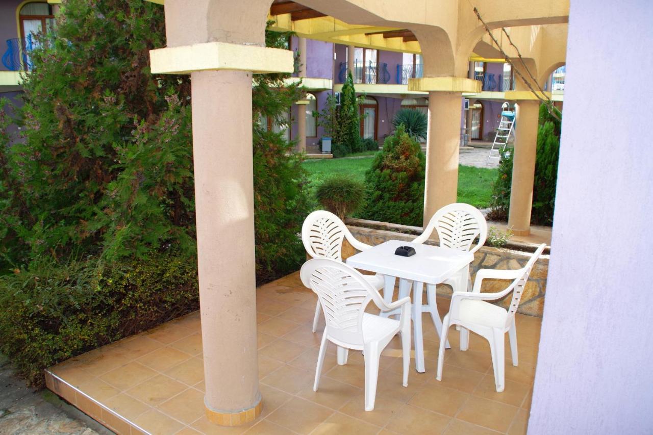 Azura Garden Apartments Черноморец Экстерьер фото